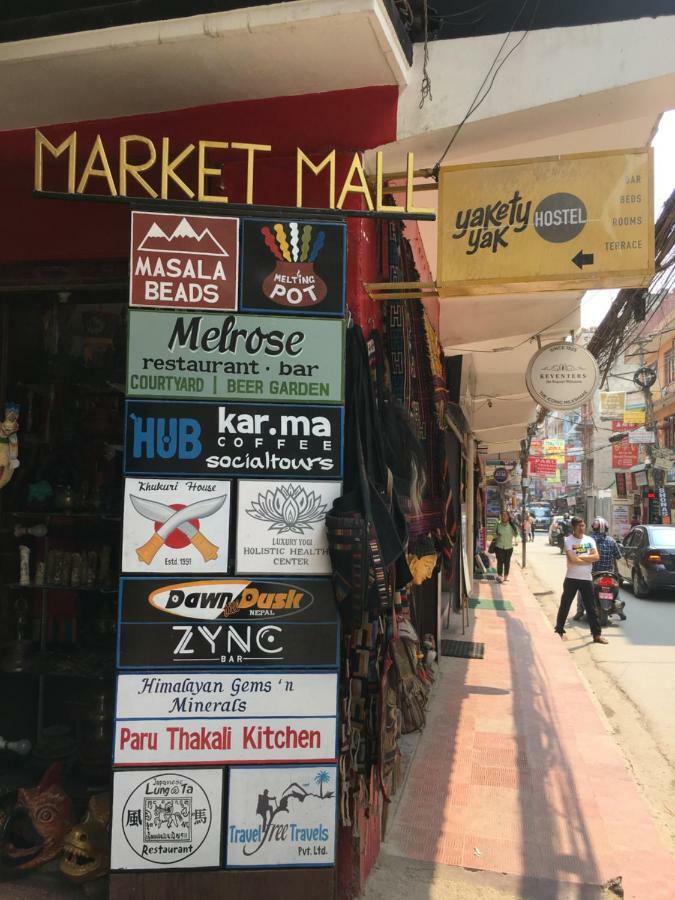 Yakety Yak Hostel Kathmandu Exterior foto